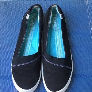 Keds Women's Cali Slip on SIZE9